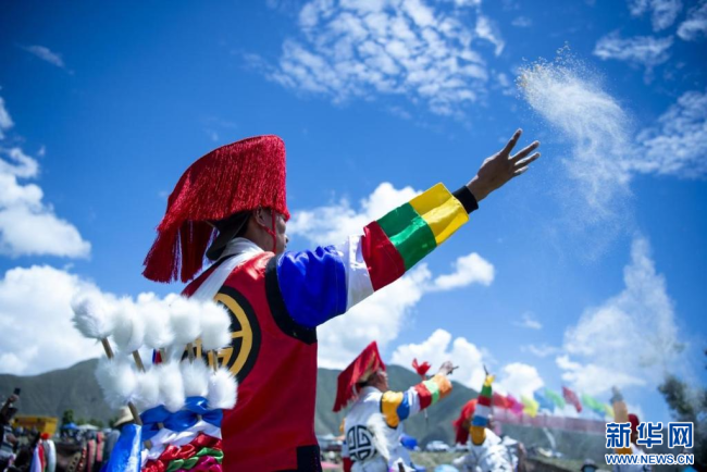 西藏达孜：“望果节”迎丰收