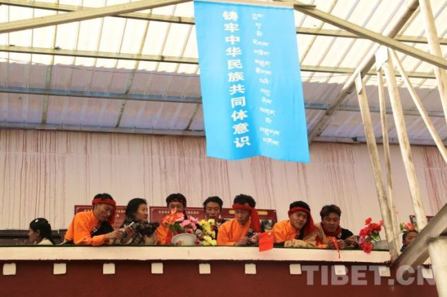 【新春走基层】在那曲滩堆乡共度春节和藏历新年