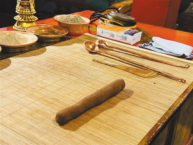 百年古建里“可触摸”的香雾