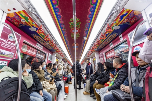 重庆、福建、天津第十批援藏干部人才：倾情倾力 擦亮“藏东明珠”