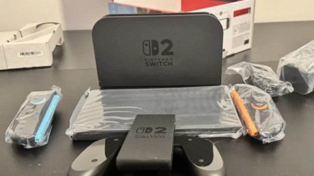 任天堂公布Switch2可换电池版完整参数