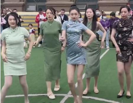 妈妈团跳女团舞引争议：这是儿童节还是相亲大会？