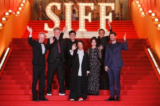 上影节“十日谈”：中国电影的成长之旅，内容为王再掀热潮