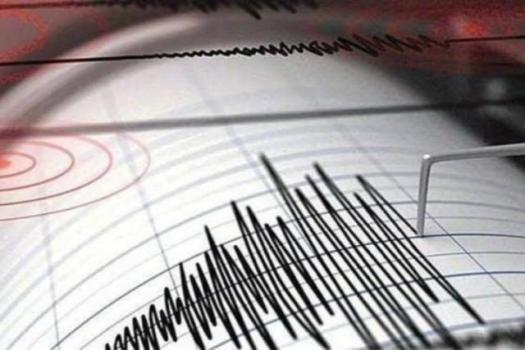 日本八丈岛以东海域发生5.8级地震 震源深达100公里！