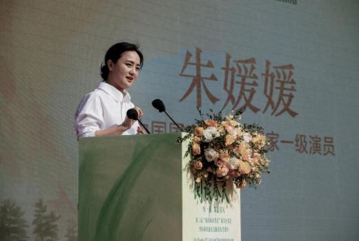記者追憶朱媛媛參加讀書分享會 以閱讀解人生之惑