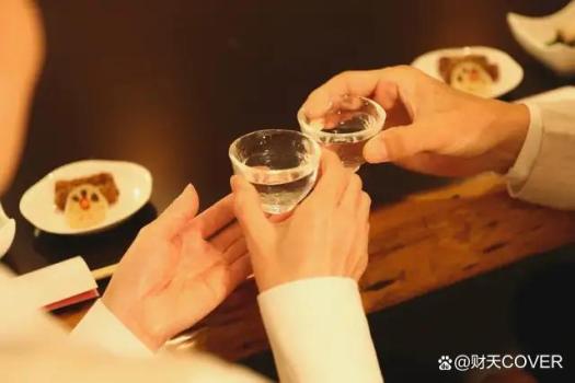 白酒三巨頭集體失守千元線 高端市場遇冷
