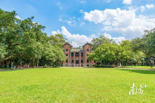 中山大学今年内地招生7845人 新增10个双学士学位项目