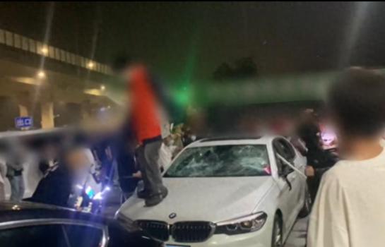 23名砸車打人嫌疑人被抓獲 羅莊公安重拳出擊