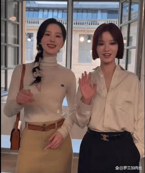 樸寶劍曬與劉詩詩李庚希自拍 同框畫面宛如偶像劇