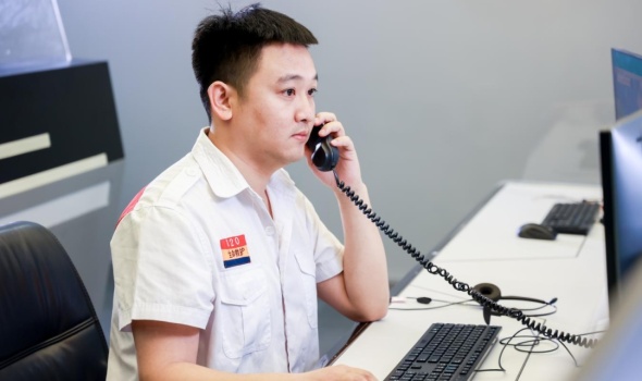男子打球突倒地 球友輪流做心肺復(fù)蘇 生死攸關(guān)時(shí)刻