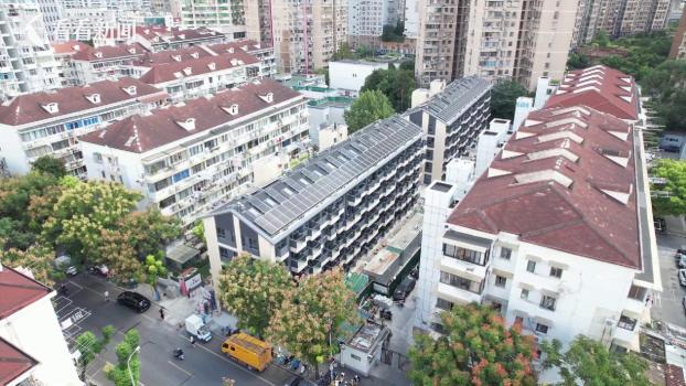 小梁薄板房居民“回娘家”看新房啦 旧房焕新颜