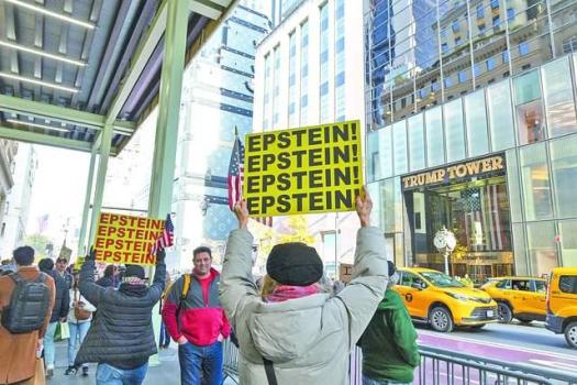 特朗普为何在爱泼斯坦案上改变立场 党内压力促成转变