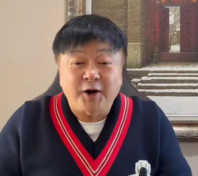 洪劍濤致歉：不知烏氈帽材質(zhì)不易清理 試戴收費(fèi)引發(fā)爭(zhēng)議