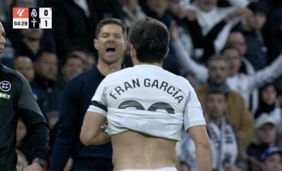 弗蘭·加西亞職業(yè)生涯首次吃到紅牌 兩黃變一紅離場(chǎng)