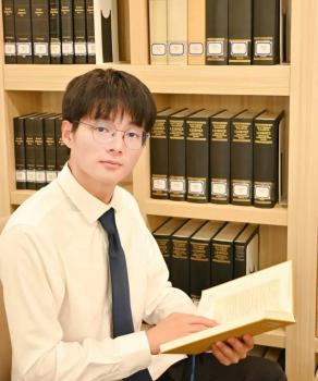 26歲浙大博導父母是農民，本人博士論文外審全優(yōu)