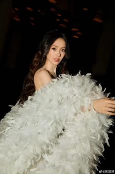 郭碧婷坦言向太給了很多錢 澄清養(yǎng)家傳言