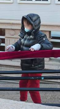 哈爾濱中央大街推暖心四件套 游客稱贊貼心舉措