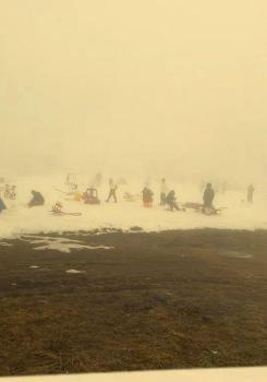 西岭雪山部分收费区域已免费开放 景区回应围雪收费争议