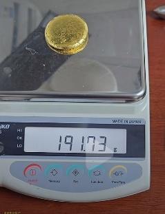 用SIM卡炼出191克黄金？当事人回应 澄清误解