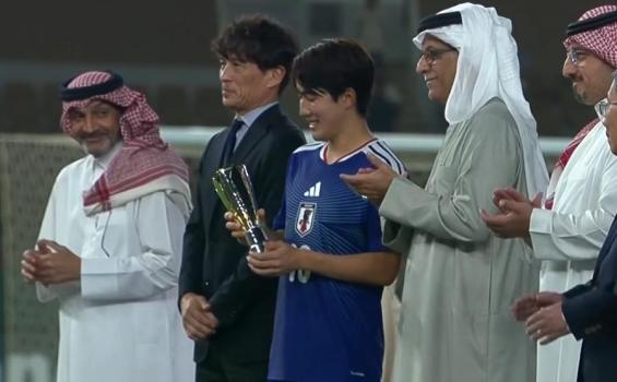 佐藤龙之介当选U23亚洲杯最佳球员 日本卫冕功臣