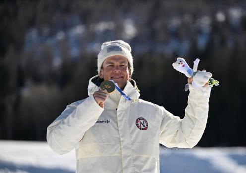 传奇加冕！克莱博米兰冬奥狂揽3金，冬奥金牌数定格8枚平历史 挪威荣耀再现