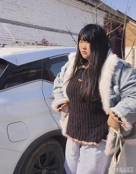 朱之文女儿和新婚丈夫一起回娘家 朴素亲情温暖人心