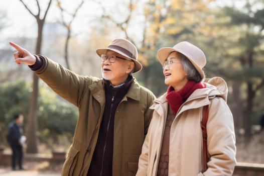 如何积极开发老年人力资源 政策与实践新进展