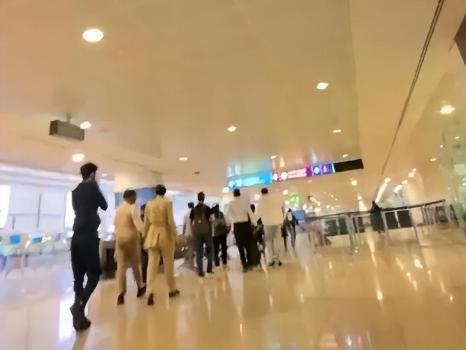 伊朗7小时向以色列发射5轮弹道导弹 多国目标遭袭