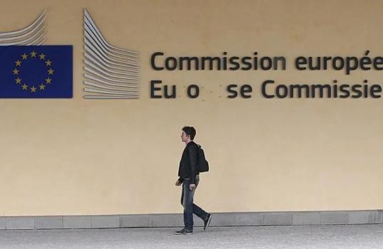 通过比117:1！欧盟“考公”火爆：17万余人报名创纪录，正式入职人数再减半 竞争激烈超预期