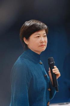 敬一丹生命的告别不只有无奈 思索生命的意义