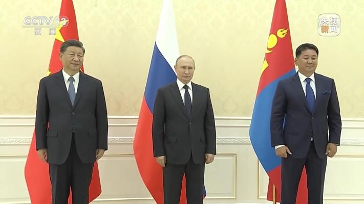 Хятад, Монгол, Оросын төрийн тэргүүн нарын уулзалт болов