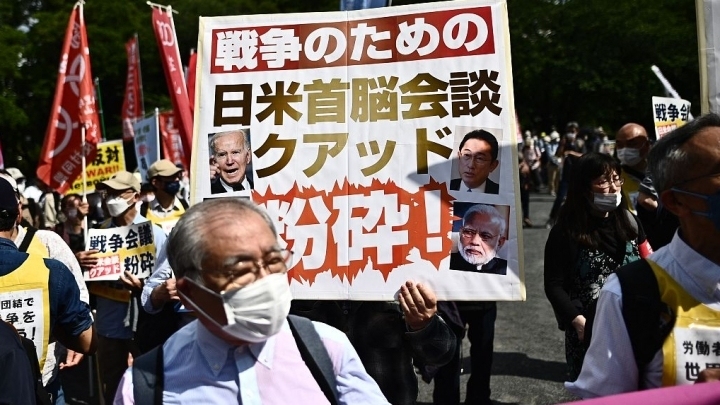 Accogliere gli USA e tradire l’Asia, alcuni politici giapponesi stanno sognando ad occhi aperti
