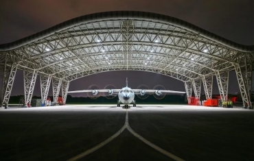 东部战区海军航空兵某部组织连续反潜训练