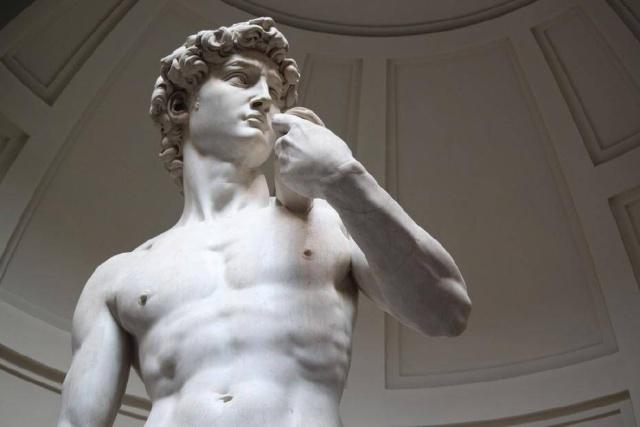 大卫的N种面孔：为什么米开朗基罗的最有名？