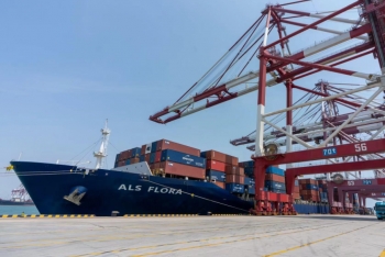 青岛港今年首条墨西哥集装箱航线起航